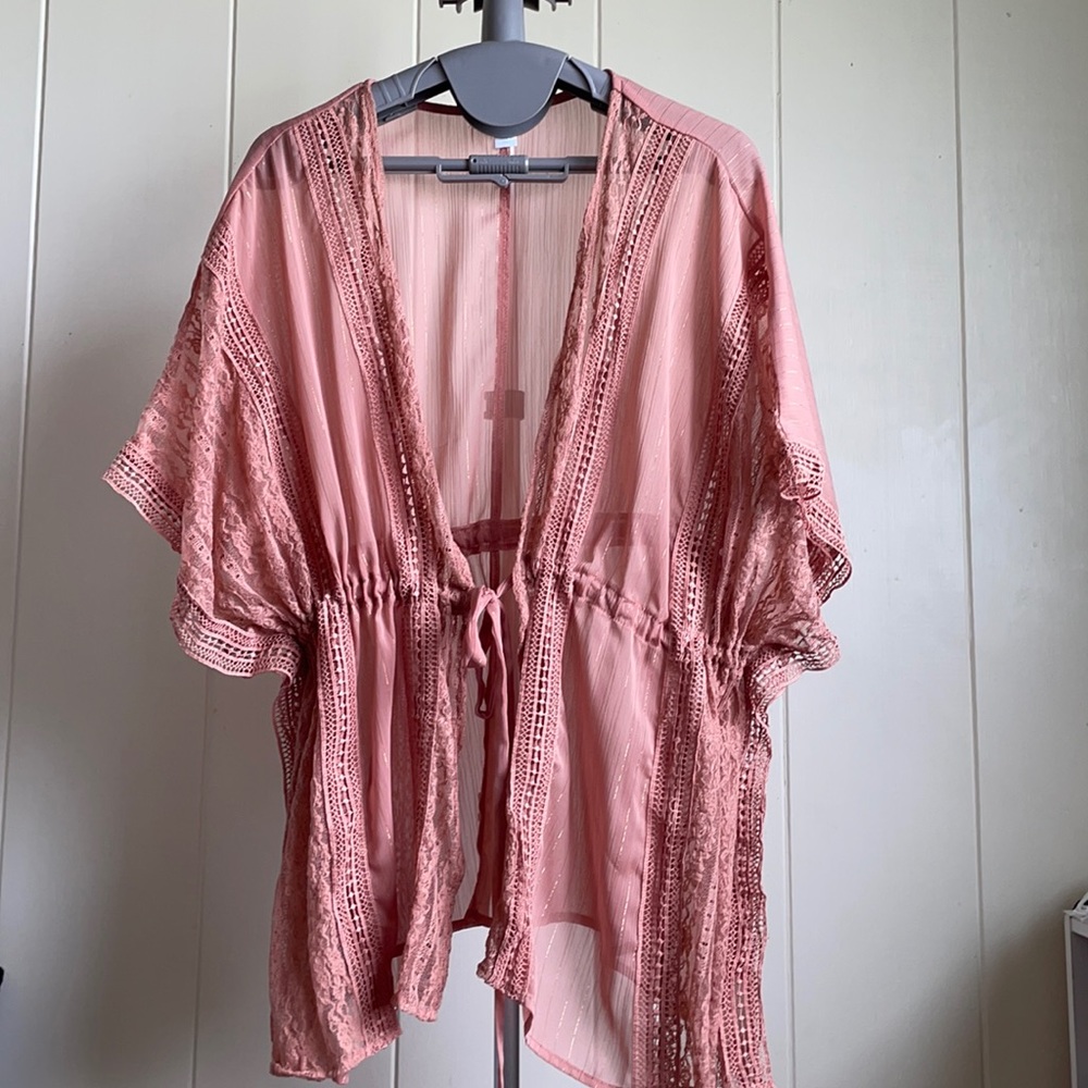 New York & Co kimono top